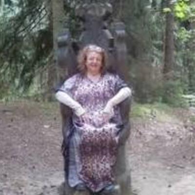 Prudence Priest (High Priestess of Amaranth Energies) Calling the Quarters Podcast, Season 2 Episode 9