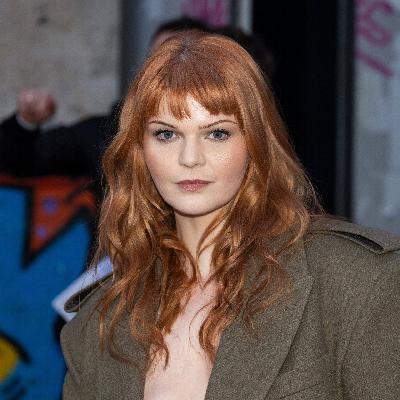 Beobachtung ohne Befund: Warum Sophie Passmanns „Wie kann sie nur?“ scheitert