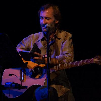 Episode 1532: L'artiste  Manu Richard dans un édifiant témoignage - Podcaster Franck DORISTIL