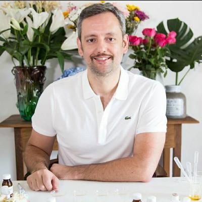 Bate papo com Fábio Navarro.