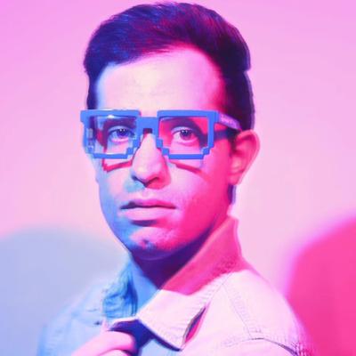 Will the real @aaronmichaeld please stand up 💕