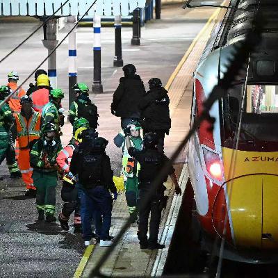 Nine people suffer from life-threatening injuries following stabbings on train in Britain: media