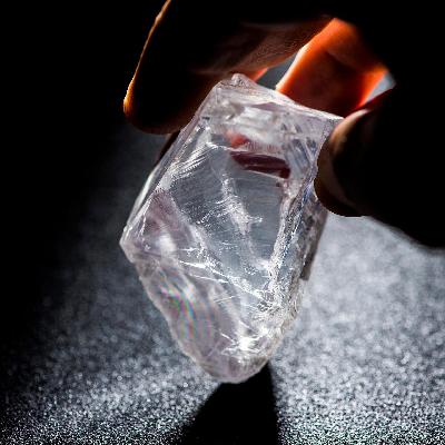 Botswanas Diamanten - Die Gefahr der künstlichen Klunker Botswanas Diamanten - Die Gefahr der künstlichen Klunker