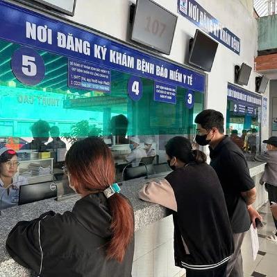 TP.HCM ngừng hoạt động 25 trung tâm y tế, người dân đã đăng ký bảo hiểm y tế ban đầu sẽ khám ở đâu? TP.HCM ngừng hoạt động 25 trung tâm y tế, người dân đã đăng ký bảo hiểm y tế ban đầu sẽ khám ở đâu?