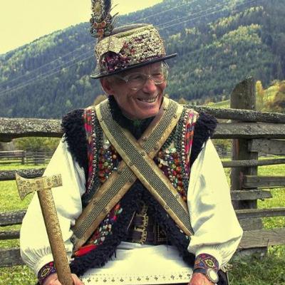 ТОП 5 - найвідоміших мольфарів України ТОП 5 - найвідоміших мольфарів України