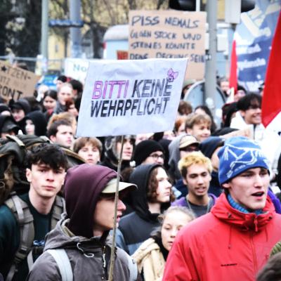 Fridays for Frieden - von Nicolas Riedl