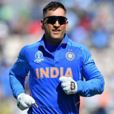 How to be unique from the crowd