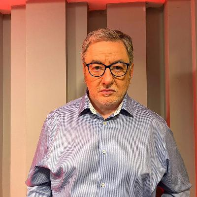 Axel Callís abordó las nuevas tendencias según las encuestas de la carrera presidencial y el desafuero del diputado Calisto.