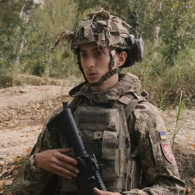 Новобранець 18-24 пояснив, чому вирішив стати десантником