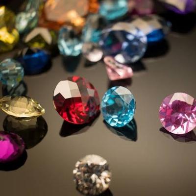 E16 - This Is What Your Birthstone Means, According to Science E16 - This Is What Your Birthstone Means, According to Science