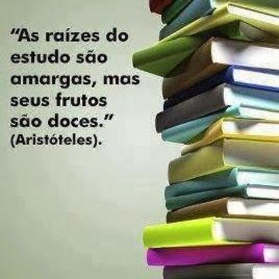 Podcast teorias da educação Emillia Ferreiro - Carl Rogers - Henri Wallon Podcast teorias da educação Emillia Ferreiro - Carl Rogers - Henri Wallon
