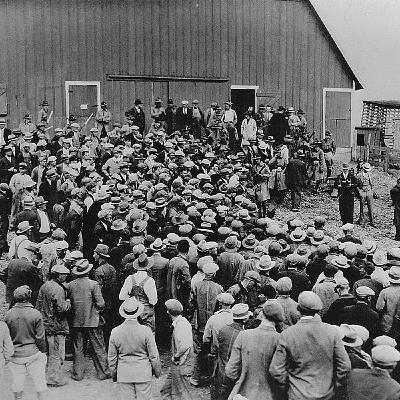 How farmers fought the banks and won: Penny auctions in the Great Depression How farmers fought the banks and won: Penny auctions in the Great Depression