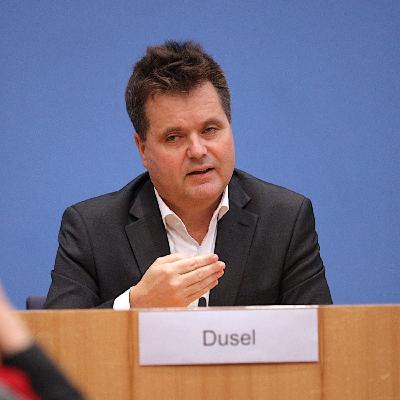 FOLGE 4: "Demokratie braucht Inklusion" mit Jürgen Dusel