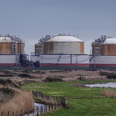 Gas vs. gas Gas vs. gas