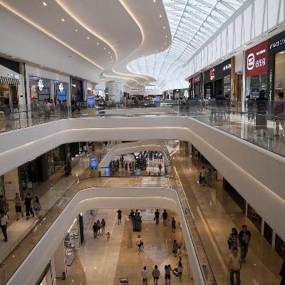 Hour 1: Digital ad using facial recognition at Toronto’s Union Station draws concerns, US Supreme Court arguments on tariffs doesn’t go well for Donald Trump and your IQ may determine how well you hear in a crowd.