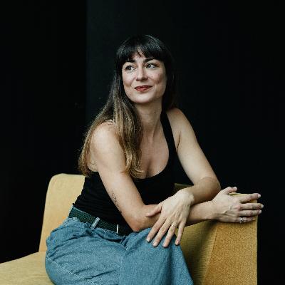 Rita Camarneiro e “Monstro: A história de Ed Gein”: “Nós somos bombardeados com imagens terríveis de violência, o que pode ajudar a criar personagens como esta”