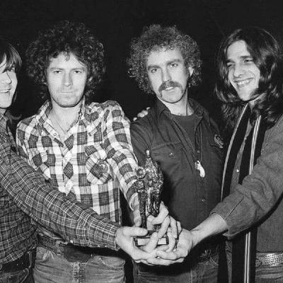 BREVES: Eagles, Bernie Leadon y un vaso de cerveza