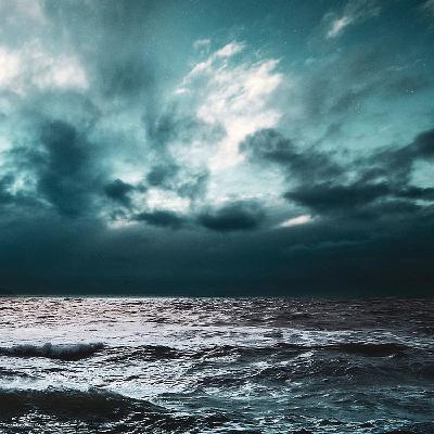 [ 3.2 廣東話聖經故事 - 耶穌平靜風和海 ]..... 耶穌治病 | 狐狸有洞 | 天空的飛鳥有窩 | 人子卻沒有枕頭的地方 | 斥責風和海 | 你聽我講