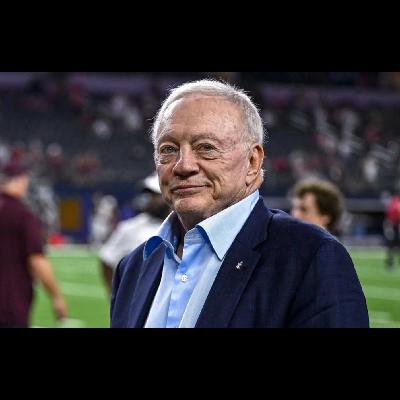 Mais qu'est-ce que Jerry Jones fait avec les Cowboys ?