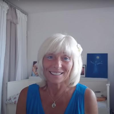 Mgr. Jana Hašplová, Vracejme lásku do rodin