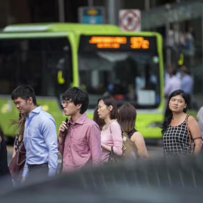 调查：只有56%新加坡打工人感到幸福 薪水和工作意义为因素