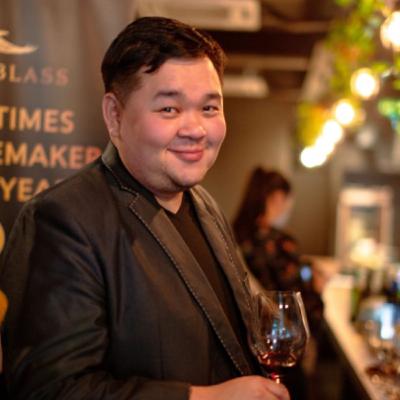 S2E2: Fine Dining, Restaurant Reviews, and a Better Appreciation for Food, With Nicholas Ng