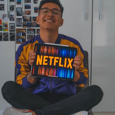 Hola soy Andres y esto es Netflix and chill, el tema de hoy es: Asesinos sériales!