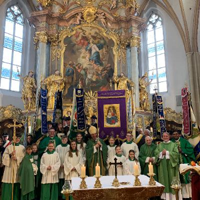 Eintritt in die Welt des Herrn - Über Gebet und den Dienst am Anderen Eintritt in die Welt des Herrn - Über Gebet und den Dienst am Anderen