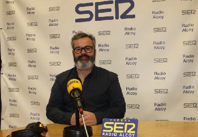 Entrevista a Raül Llopis, regidor d'Emergència Climàtica i Medi Ambient, pel projecte AlcoiBioUp Entrevista a Raül Llopis, regidor d'Emergència Climàtica i Medi Ambient, pel projecte AlcoiBioUp