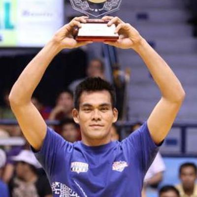 The VIC MANUEL Story - Ang Batang BUKID na Nangarap Maglaro para sa BAYAN!