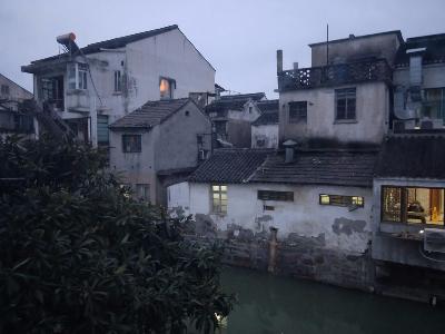 【晚安 ▪ 频道】江南的秋夜，有点微凉