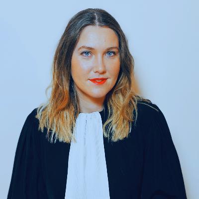 Un jour - un métier Pimprenelle découvre le métier d'avocate avec Maître Julie Audoux