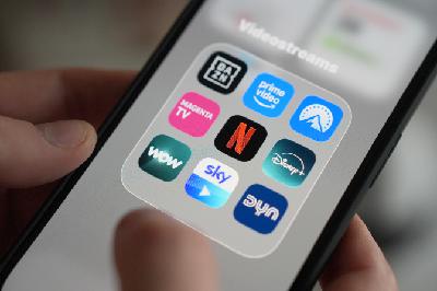 I tu què mires? Amb Mariola Cubells: L'OPA de Paramount, el fracàs de Gran Hermano, la polèmica amb 'Terra Alta'... I tu què mires? Amb Mariola Cubells: L'OPA de Paramount, el fracàs de Gran Hermano, la polèmica amb 'Terra Alta'...