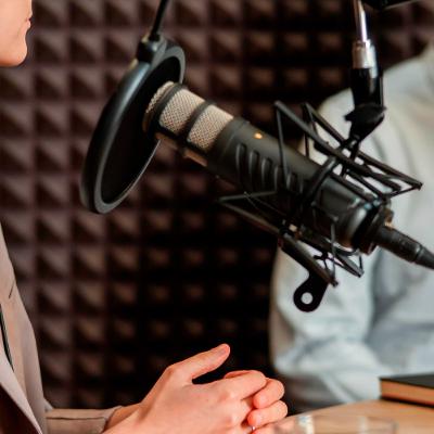 18-2: Premio Nacional de Periodismo Pío Víquez: Interferencia de Radios UCR.