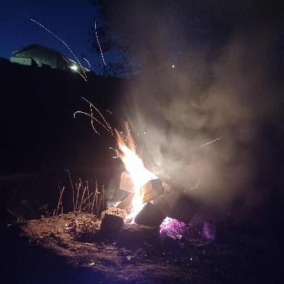 Episode 124 - Fyrrige Amy og hekser på bålet