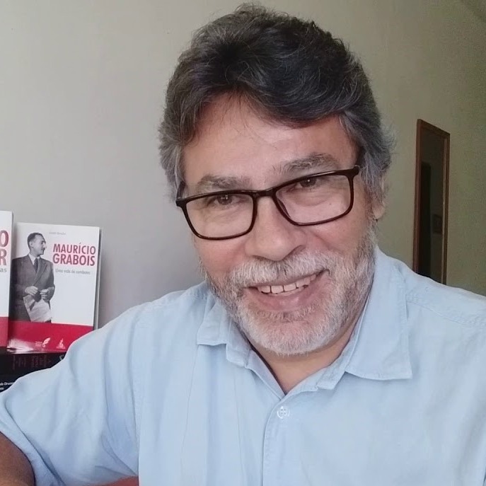 Osvaldo Bertolino - O outro lado da notícia