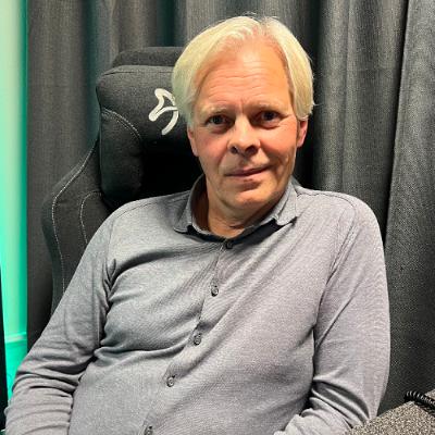 #127 –Flugfélagið Bláfugl gjaldþrota eftir margra ára dómsmál – átakamálin sum svipuð og í umræðunni núna um fall PLAY. Karl Ó. Karlsson lögmaður fer yfir ýmsa anga í Bláfuglsmálinu. #127 –Flugfélagið Bláfugl gjaldþrota eftir margra ára dómsmál – átakamálin sum svipuð og í umræðunni núna um fall PLAY. Karl Ó. Karlsson lögmaður fer yfir ýmsa anga í Bláfuglsmálinu.