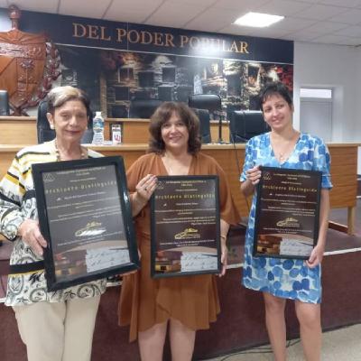 Reconocen en Villa Clara a profesionales vinculados a la Gestión y al Patrimonio documental