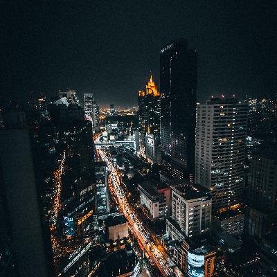 City Street Ambience with Light Traffic for Deep Sleep, Relaxation & Focus – Calm Urban White Noise 9 Hours