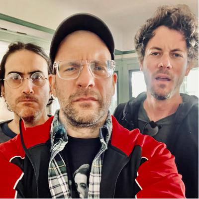 We got the band back together,maaaaaan.