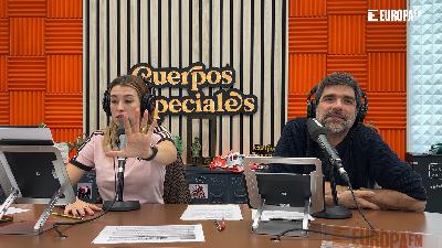 Eva Soriano le canta al monito Punch Eva Soriano le canta al monito Punch