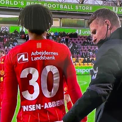 "Fodbold er ikke 'bare' sparke til en bold" - Jonas Jensen-Abbew #6