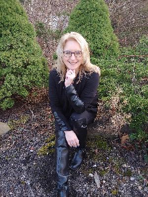 Part 2 of Getting Comfortable Being Uncomfortable with Joy Robles - ep 028