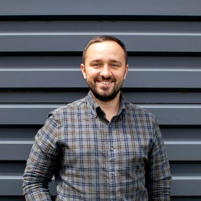 #79 | Global Sales Development with Daniil Krets | From Western Europe to Seattle | Frontline Love | #79 | Global Sales Development with Daniil Krets | From Western Europe to Seattle | Frontline Love |