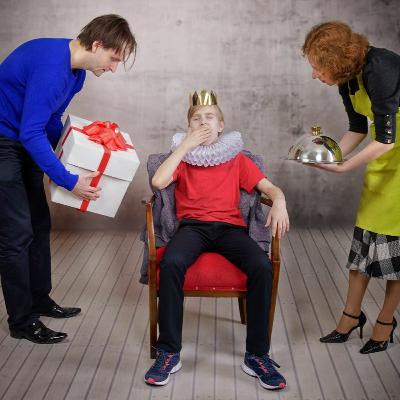 Поиск родителей в социуме. Какая истинная потребность.