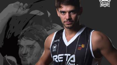 Bilbao Basket: 25 años, 25 plantillas | Tomeu Rigo y el examen de Txipi sobre los montes que rodean Bilbao: "Yo conocía el Pagasarri de subir andando, pero con el resto fallaba. Me los preguntaba cada día hasta que me los aprendí todos"