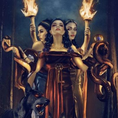 8. La magia, un clásico recorrido por la mitología griega 8. La magia, un clásico recorrido por la mitología griega