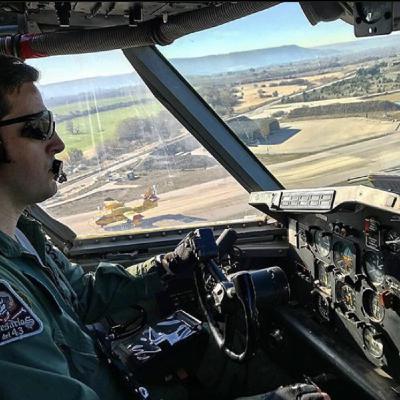 A Vivir Contecta2. Entrevista Miguel Maroto   @maruat43 , capitán del 43 grupo de las Fuerzas Aéreas