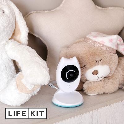 Hidden ways technology can influence your parenting decisions