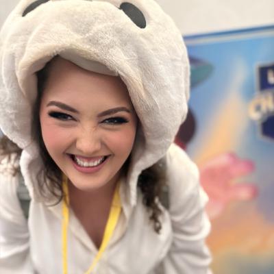 Episode 63 - Clarissa (@ClarissaInks)